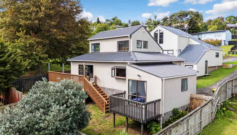 2/29 Barberton Terrace, Papakura