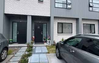 7/22 James Laurie Street, Henderson