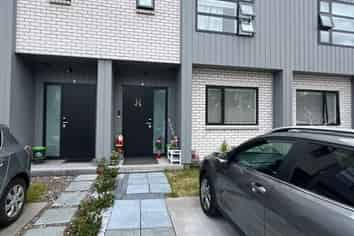 7/22 James Laurie Street, Henderson