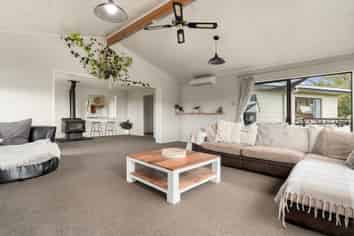 51 Corinna Street, Welcome Bay