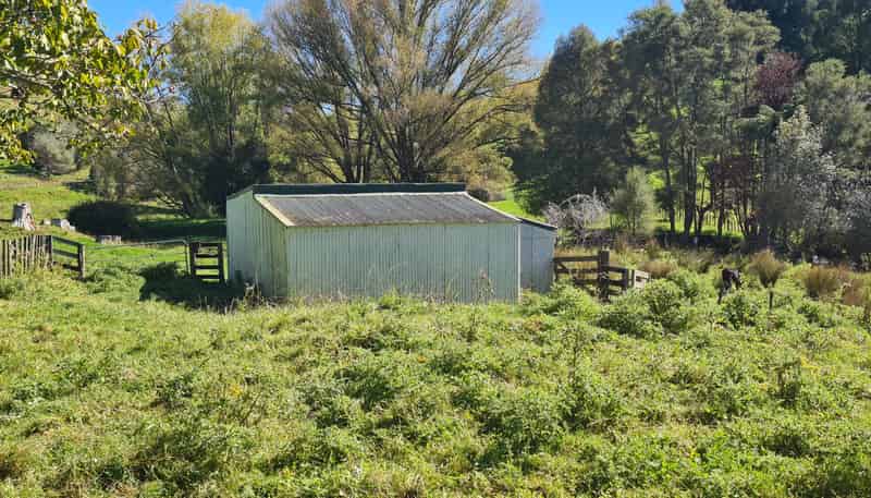 76 Takapau Road, Tolaga Bay