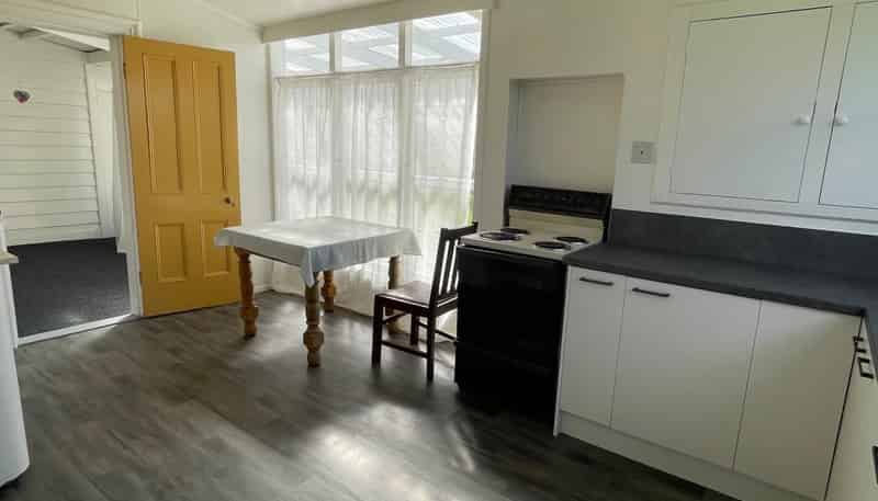76 Takapau Road, Tolaga Bay