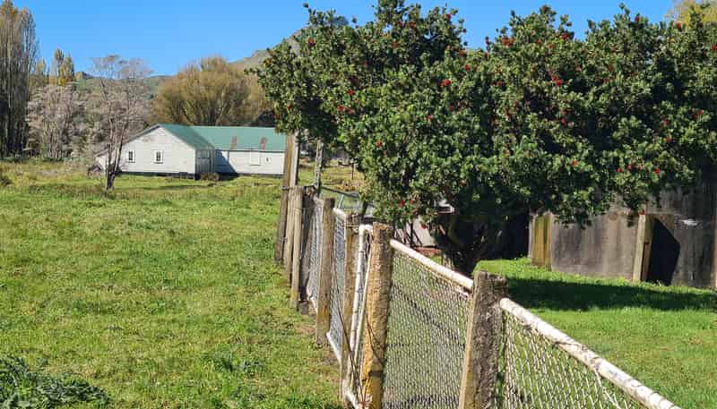 76 Takapau Road, Tolaga Bay