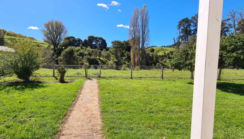76 Takapau Road, Tolaga Bay