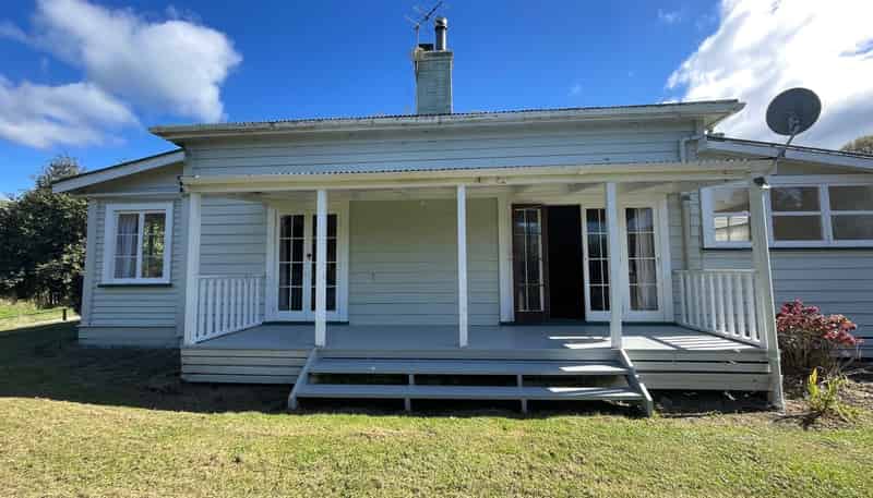76 Takapau Road, Tolaga Bay