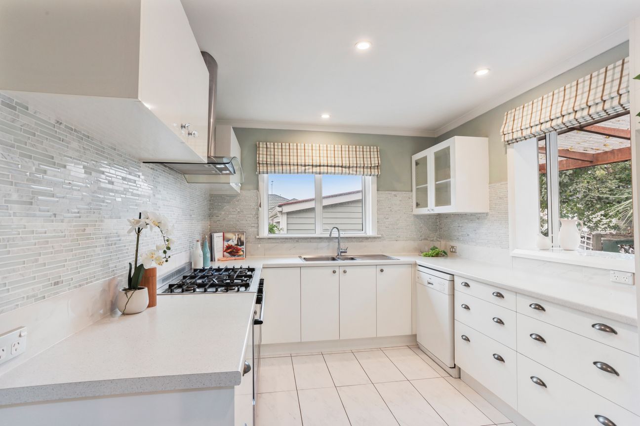 Prime Location, Private, & Packed with Potential - Widok 5
