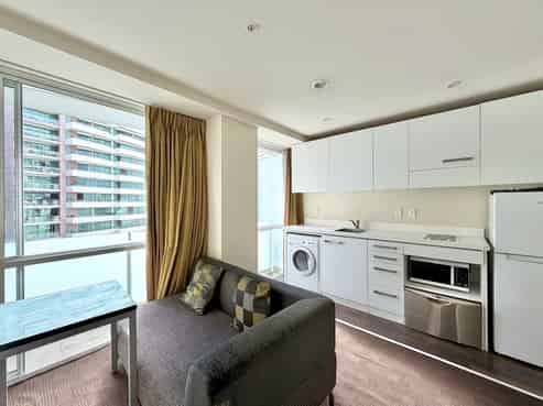 1406/10 Waterloo Quadrant, Auckland Central