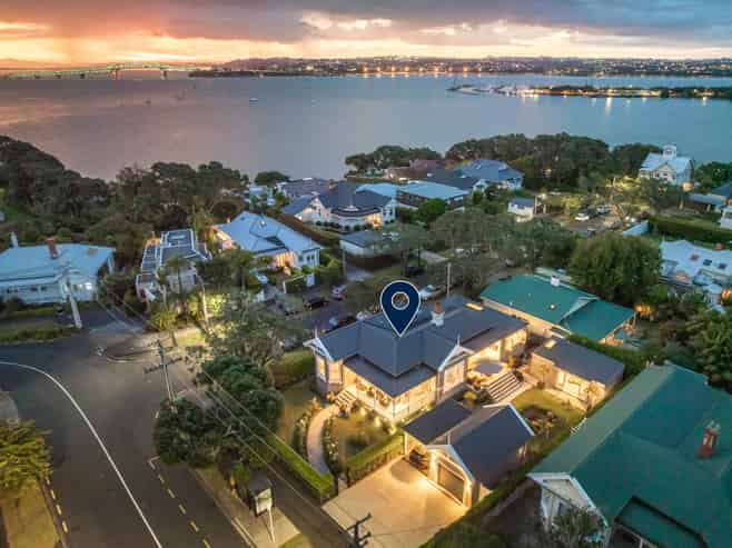 58 Stanley Point Road, Devonport