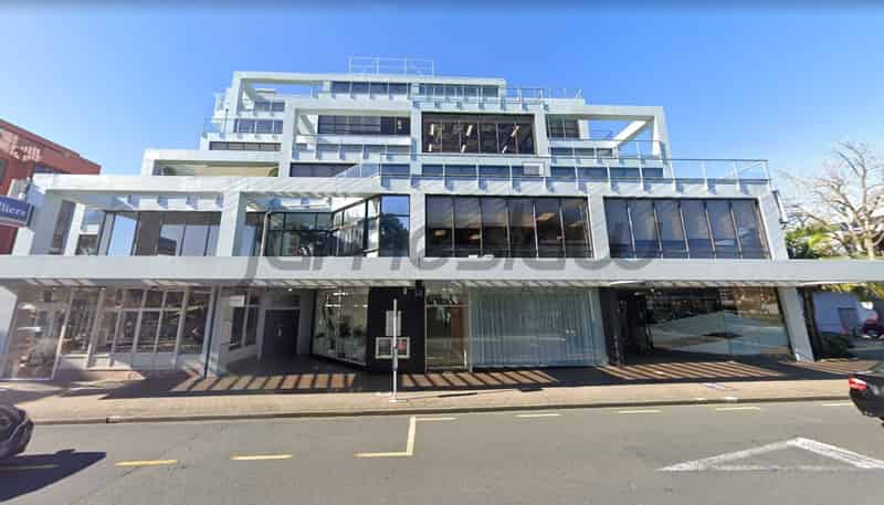 129 Hurstmere Road, Takapuna