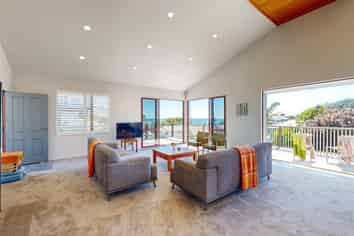 208 Russell Bruce Place, Onemana