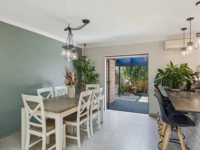 14 Consort Close, Paraparaumu Beach