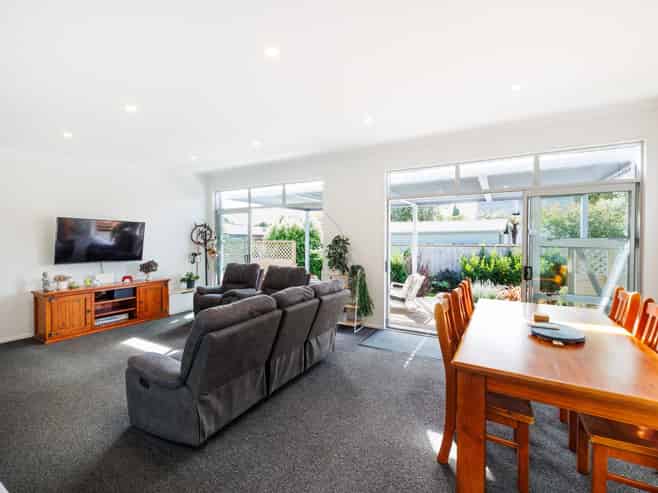 277 Cambridge Avenue, Ashhurst