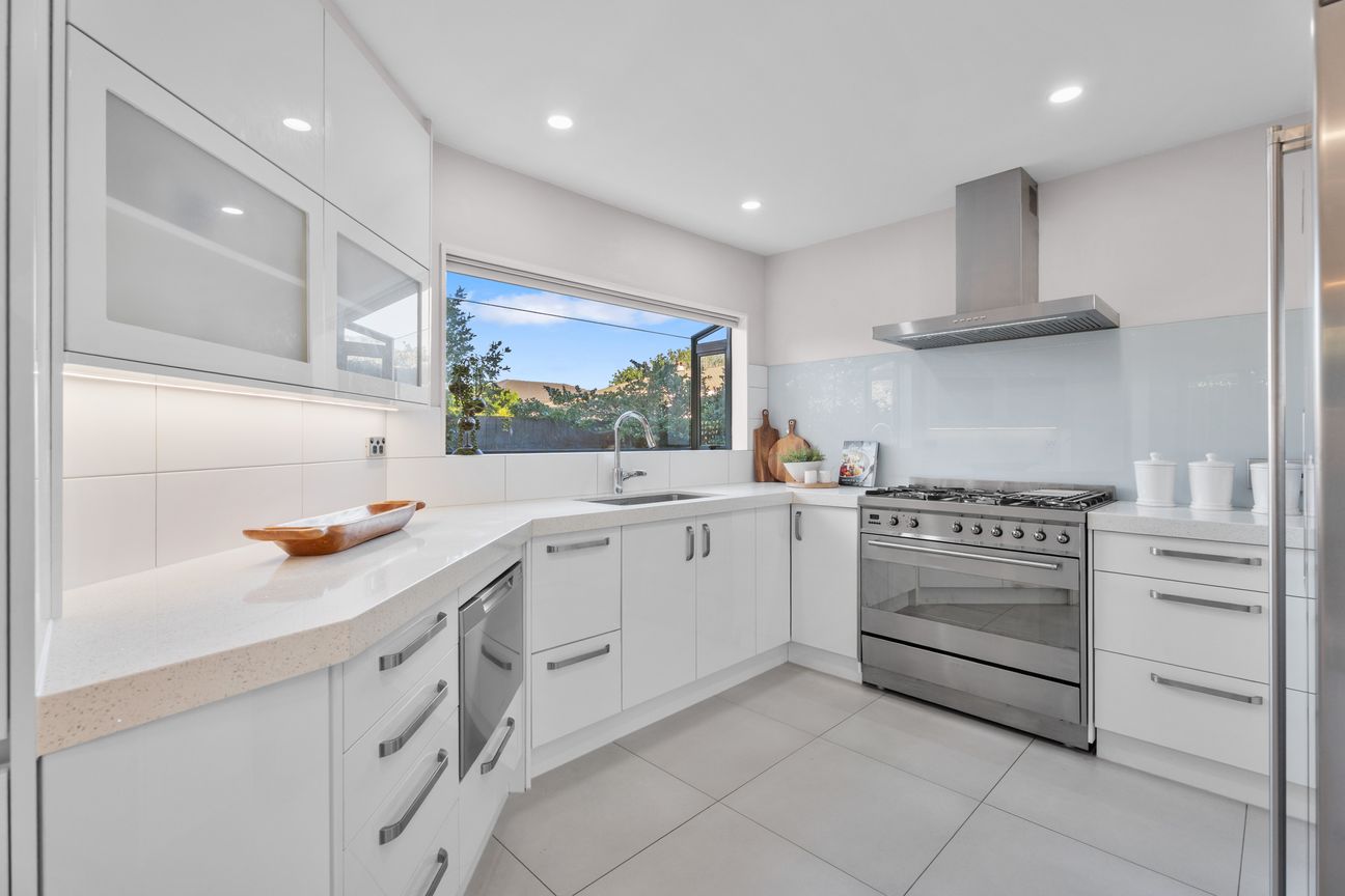 Incredible buying in Epsom! – pohled 2