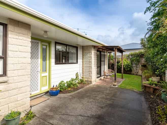 965B High Street, Avalon