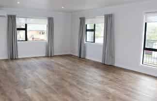 6/11 Hammond Street, Hamilton Central