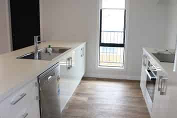 6/11 Hammond Street, Hamilton Central