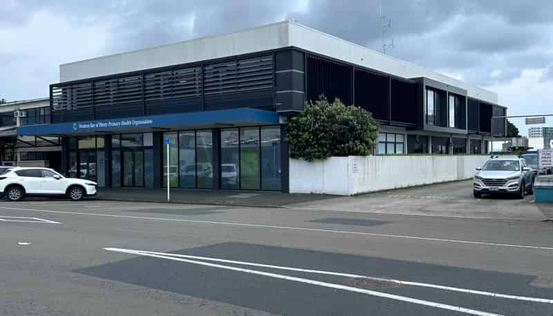 87 First Avenue, Avenues