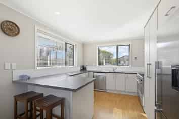 44 Kahurangi Heights, Aotea