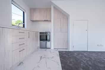 C/17 Lowtherhurst Rd, Massey