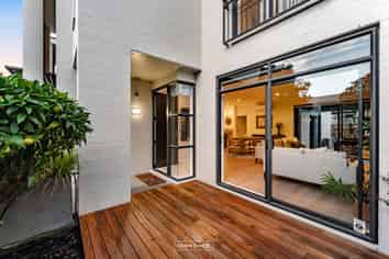 52 Bluegrey Avenue, Stonefields