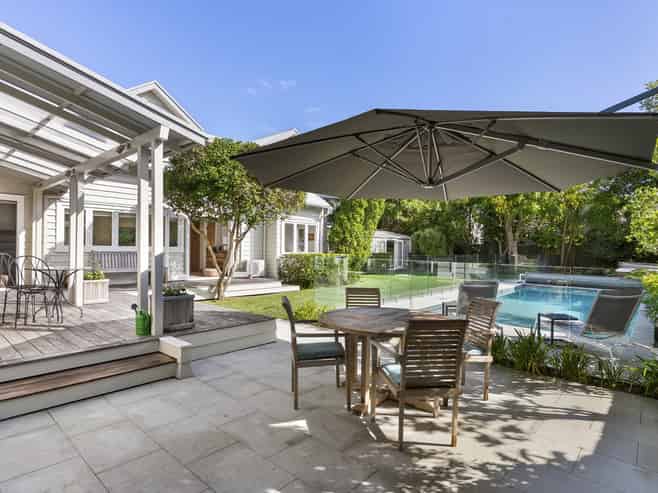 42 Norwood Road, Bayswater