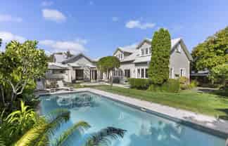 42 Norwood Road, Bayswater