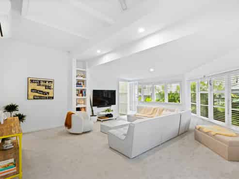 8 Cadman Avenue, Waterview