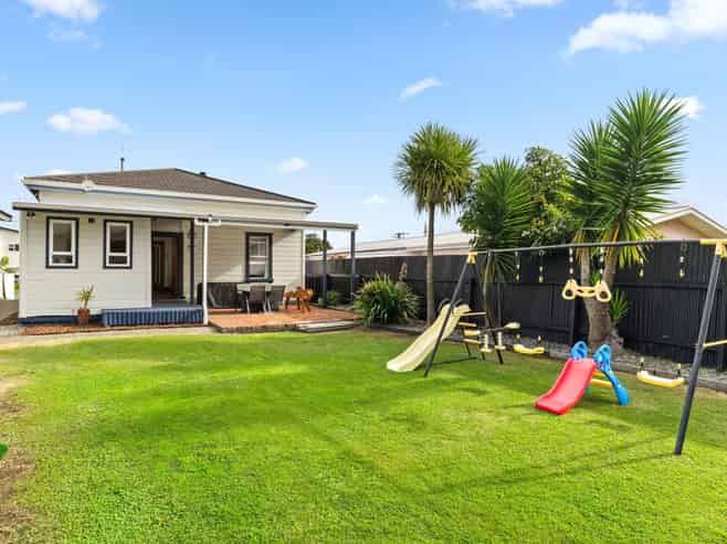 1 Norman Road, Te Hapara