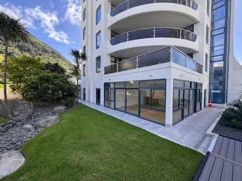 Prime Mount Maunganui Beach Office Space