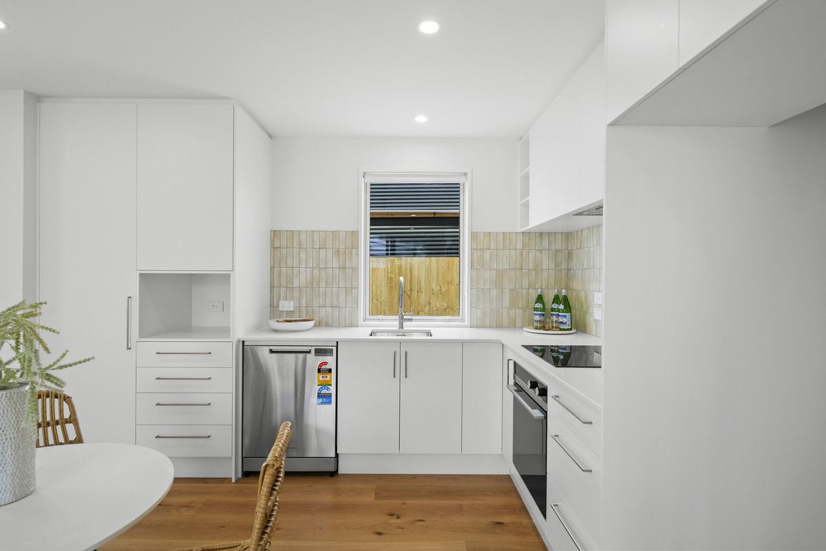 900m to Te Kaha Stadium with garages! 2 left! - Widok 4