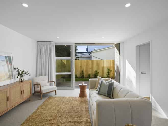 1-5/75 Stanmore Road, Linwood