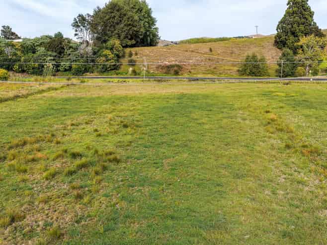  Back Miranda Road, Waitakaruru