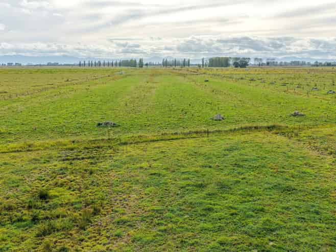  Back Miranda Road, Waitakaruru