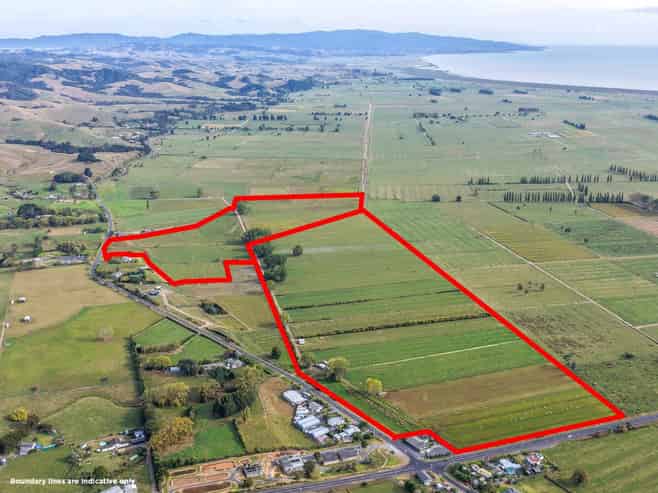 33 and 92 Back Miranda Road, Waitakaruru