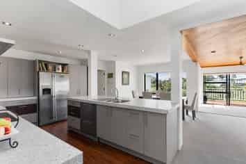 19 Davita Place, Farm Cove