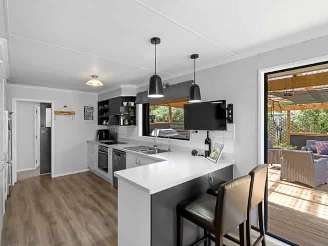 14 Matipo Street, Levin