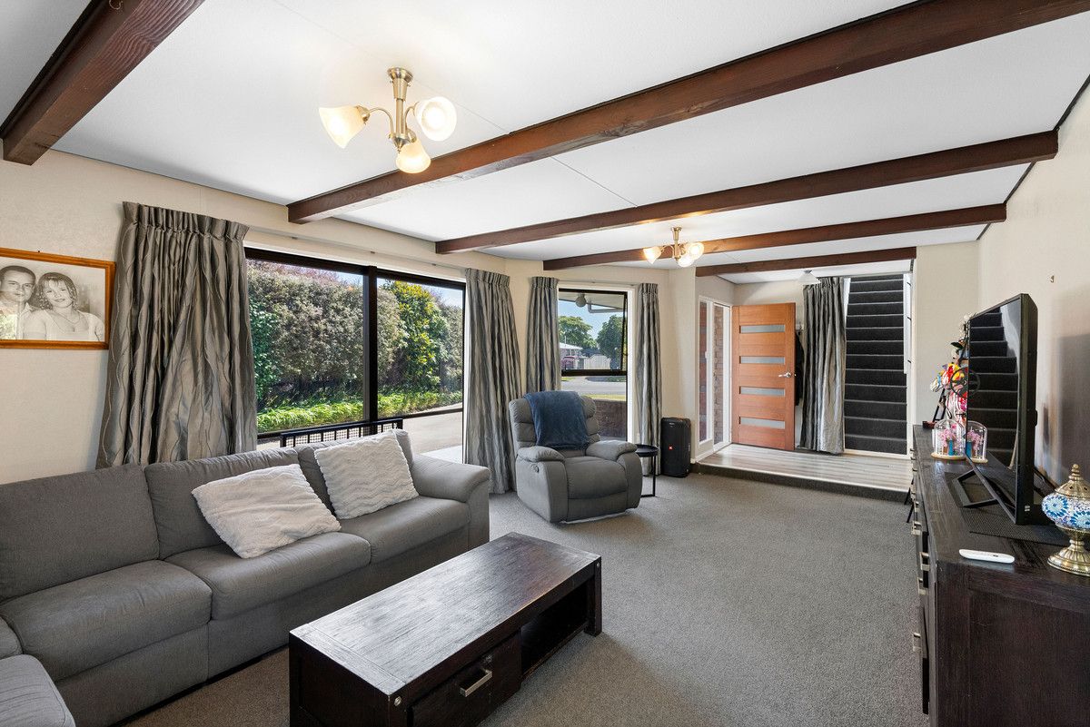 Big Family Home - Fairfield School Zone - Mehr