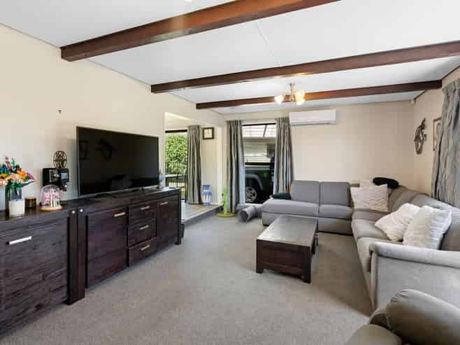 14 Matipo Street, Levin