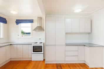 6 London Terrace, Awapuni