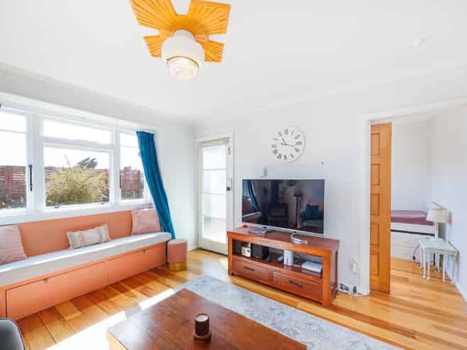 16 Chrystall Street, Foxton Beach