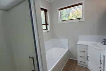 132 Tarawera Road , Lynmore