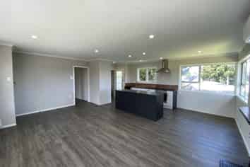 16 Kohe Street, Parahaki