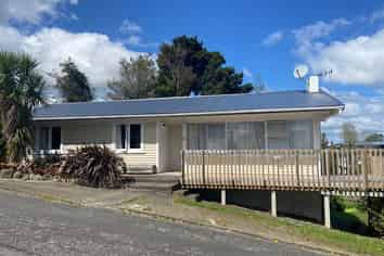 16 Kohe Street, Parahaki