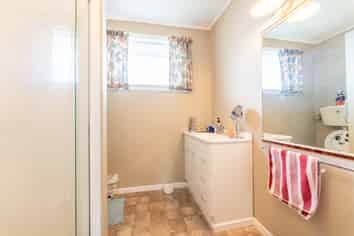 1/42 Birkett Street, Temuka