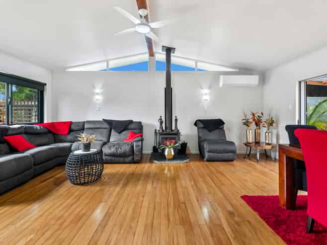 19 Huia Street, Whau Valley