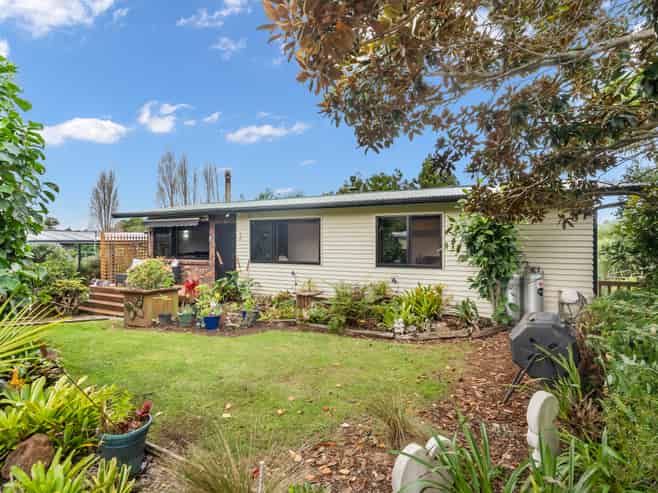 19 Huia Street, Whau Valley