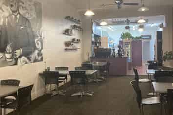 Café  – Oamaru  – Central Location