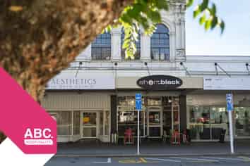 Café  – Oamaru  – Central Location