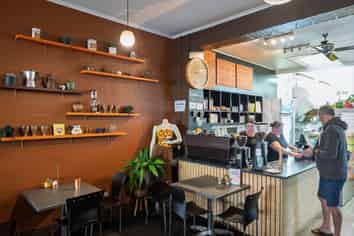 Café  – Oamaru  – Central Location