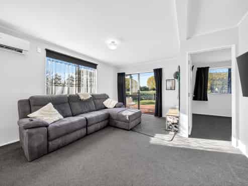 74 New York Street, Martinborough